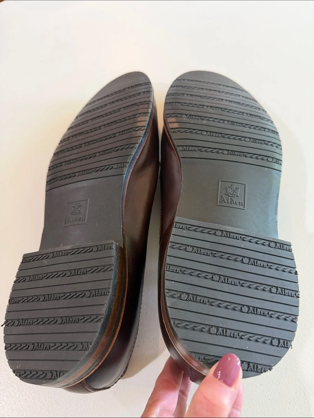 Todd Snyder Alden Classic Brown Leather Men's Boat Shoes Sz 11.  NWOB. Bag4.